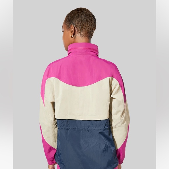 Lululemon Anorak Jacket - Ripened Raspberry / Cafe Au Lait / True Navy - Picture 8 of 9